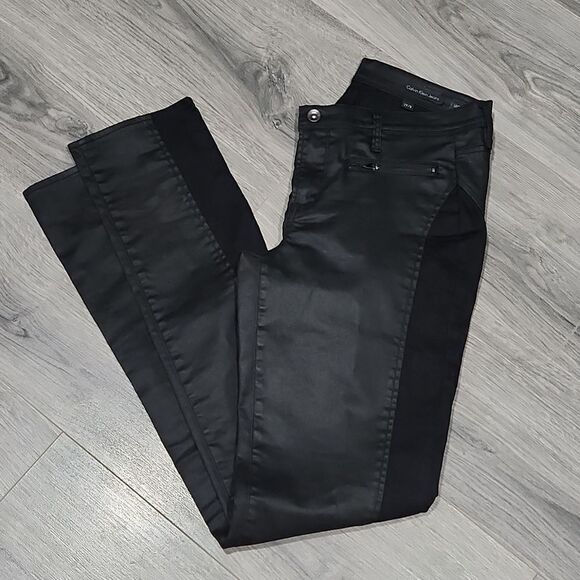 EUC Black Calvin Klein Lean Fit Jeans - Picture 1 of 8
